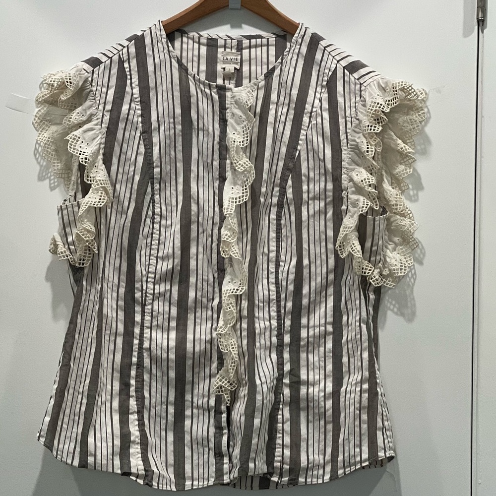La Vie Rebecca Taylor ruffled sleeveless blouse